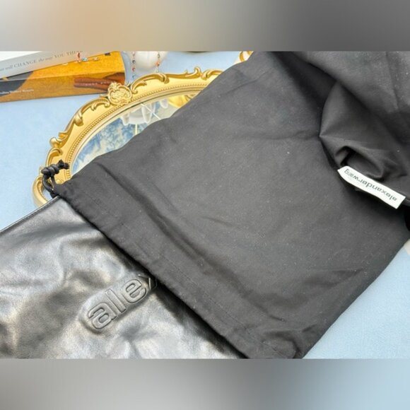 🆕 ALEXANDER WANG 🧿 NWOT Punch Crackle Leather Tote, Black Leather - AUTHENTIC - Picture 15 of 16